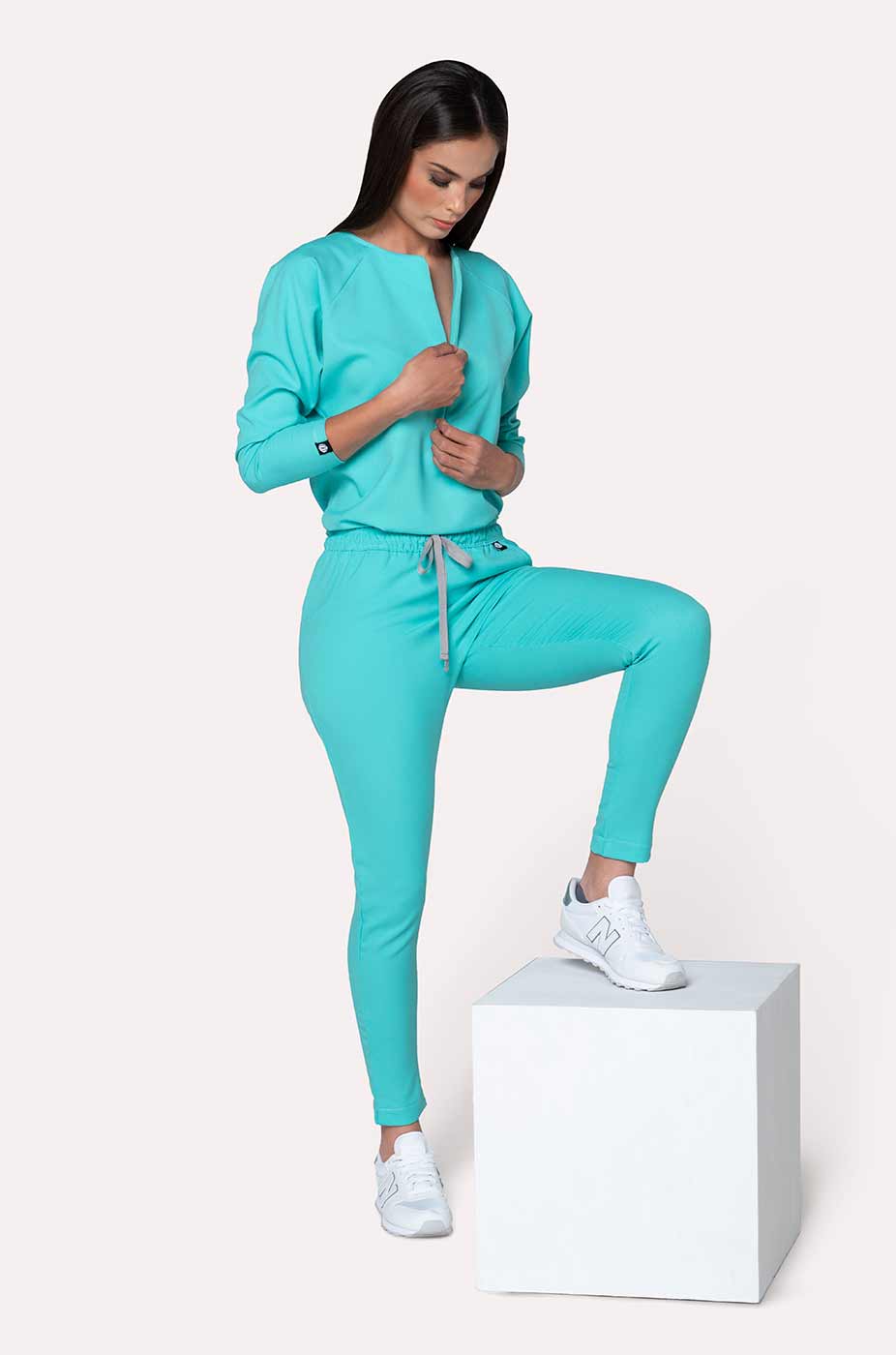 FALL MINT SCRUBS