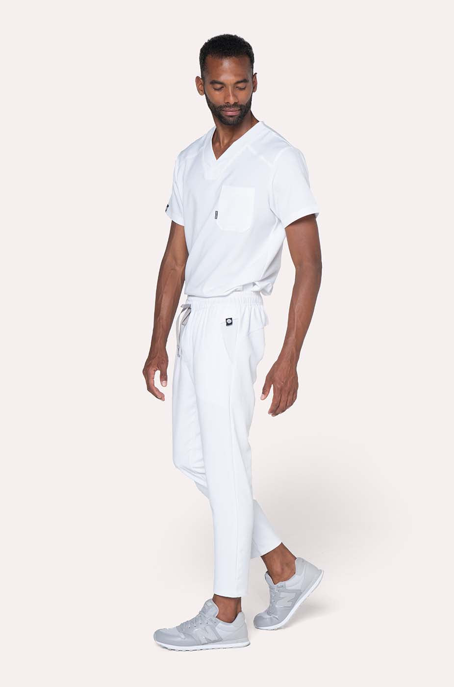 FRESH WHITE SCRUBS