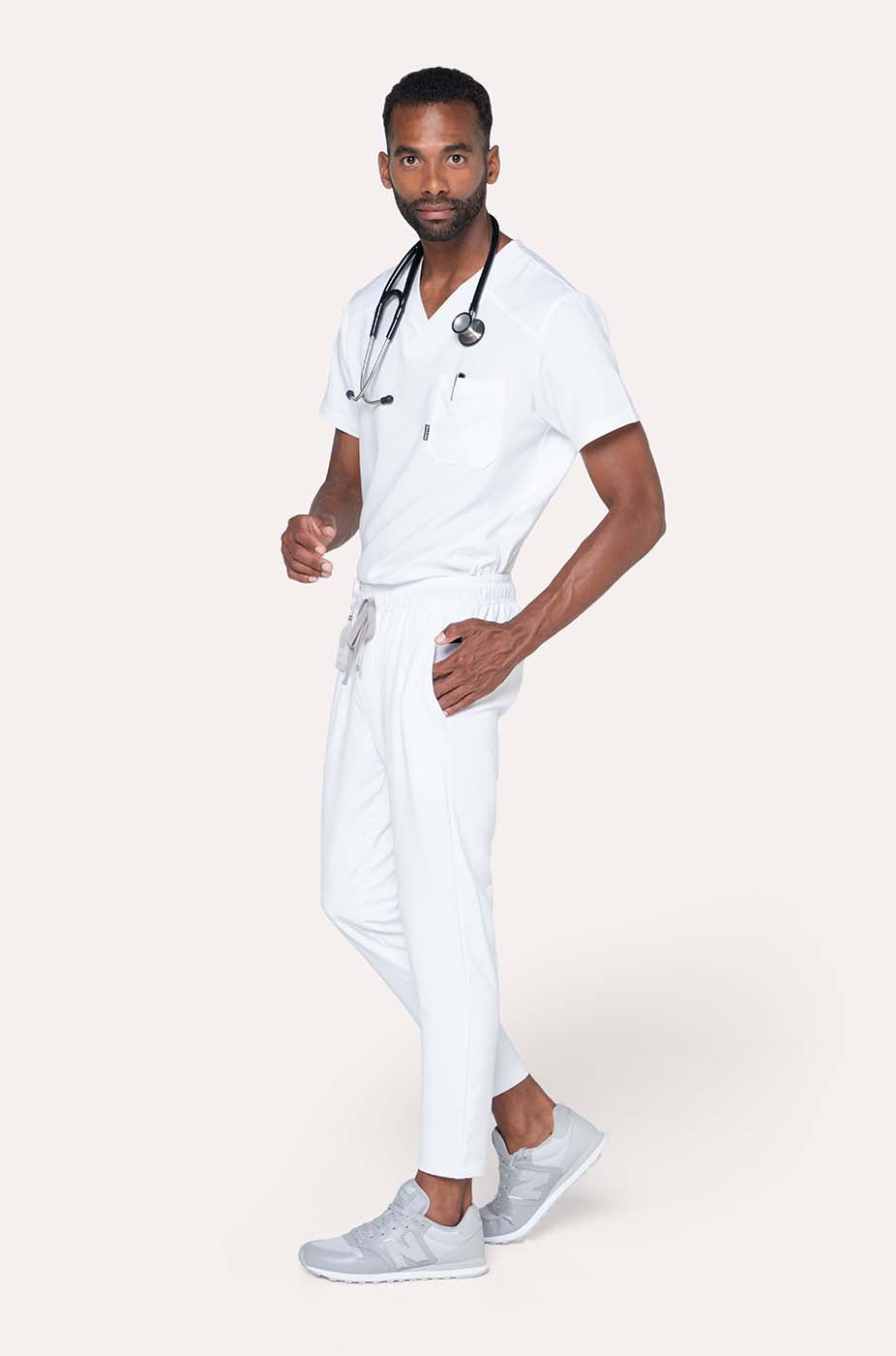 FRESH WHITE SCRUBS